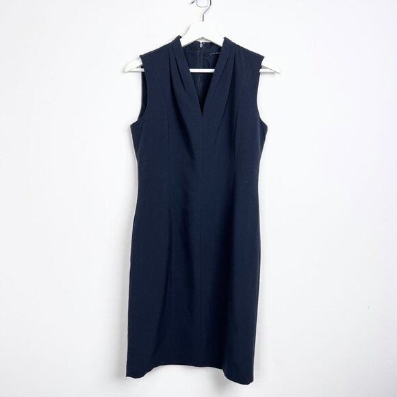 NWT  T TAHARI Pleated Sleeveless V Neck Sheath Dress US 6 - Picture 3 of 12